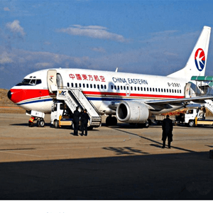 滋润机场托运航空快运业稳步发展的原因是什么？